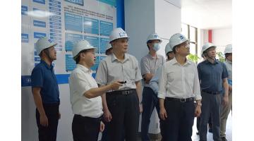 中国国际经济交流中心党委书记张晓强莅临888电子游戏调研